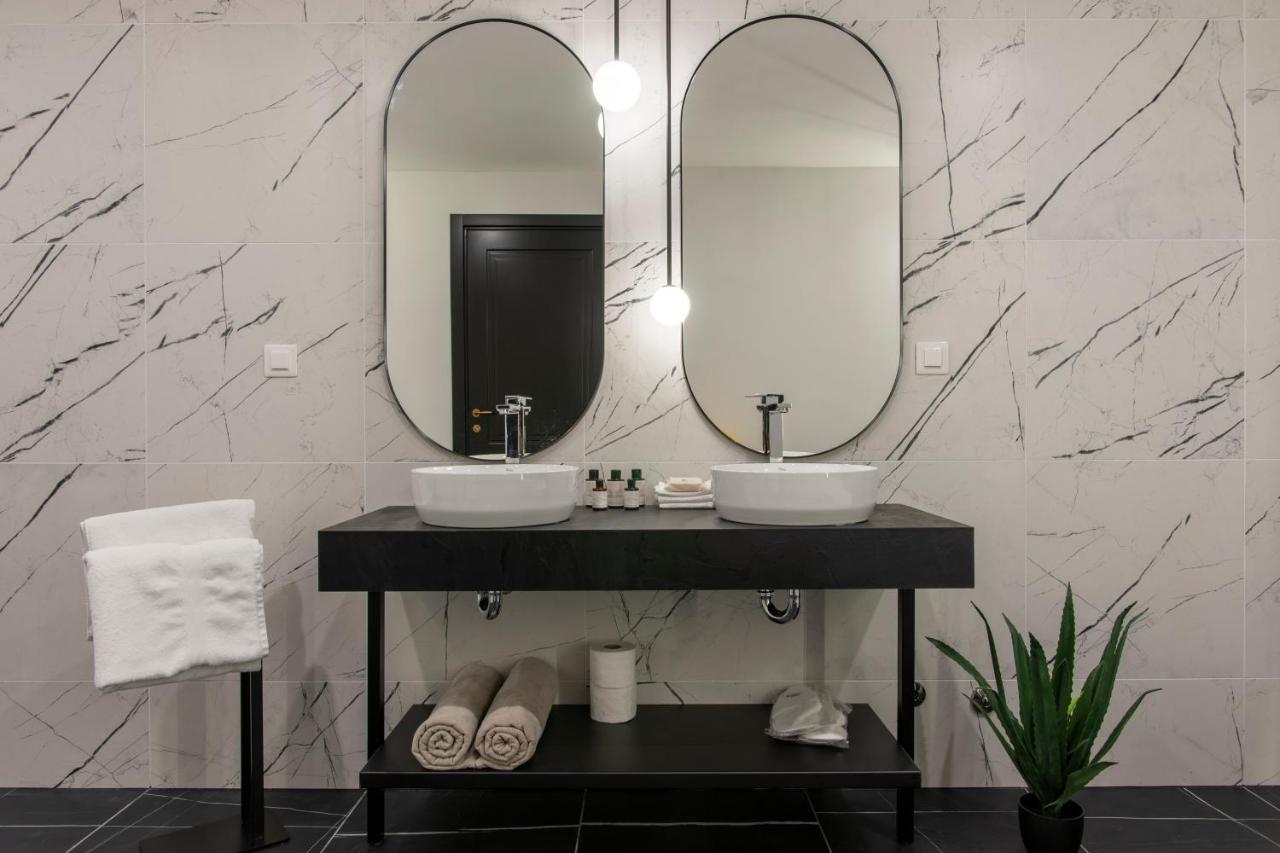 Soho Suites Бар Екстериор снимка