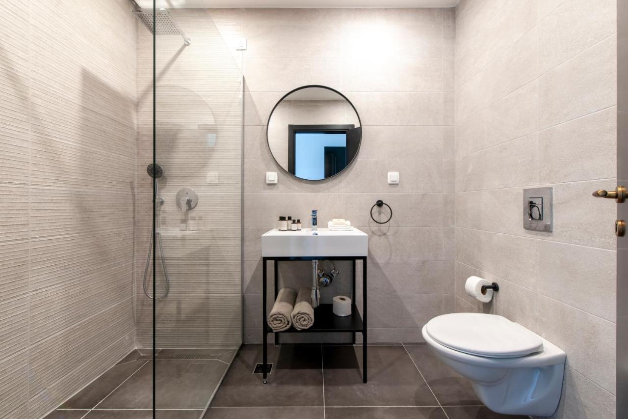 Soho Suites Бар Екстериор снимка