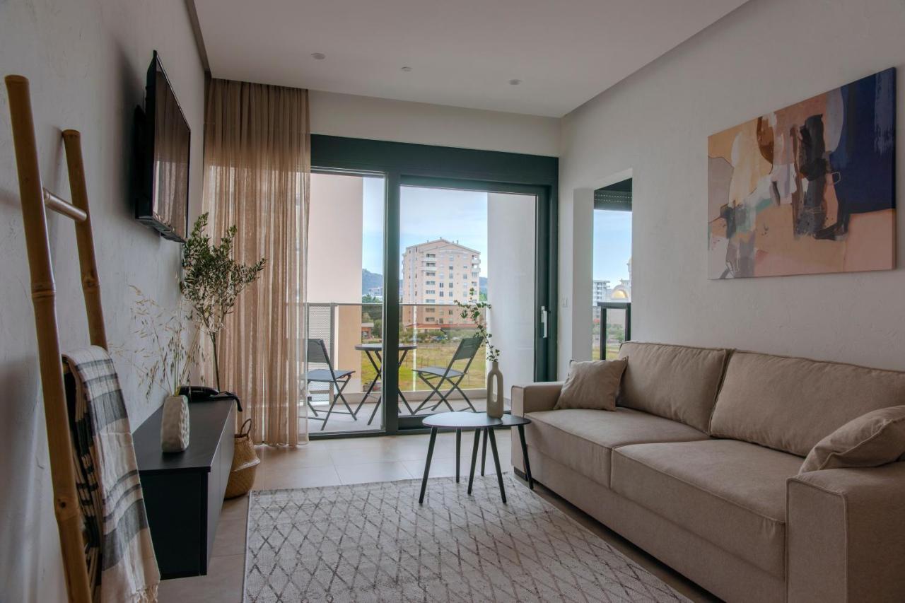 Soho Suites Бар Екстериор снимка