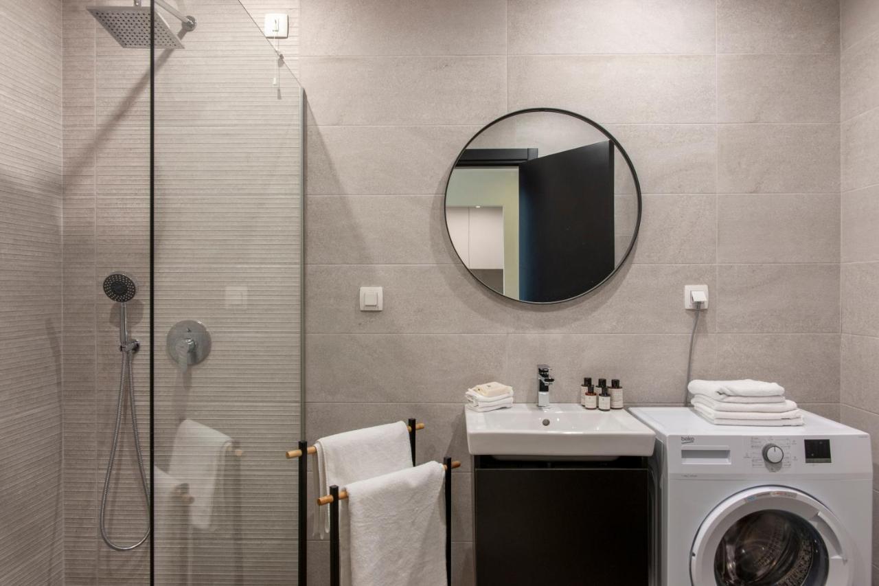 Soho Suites Бар Екстериор снимка
